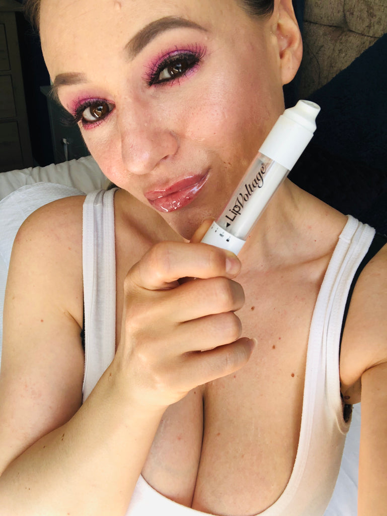 Dreamweave Lip Voltage Lip Plumper - Plumps Lips In Minutes - Official UK Online Stockist